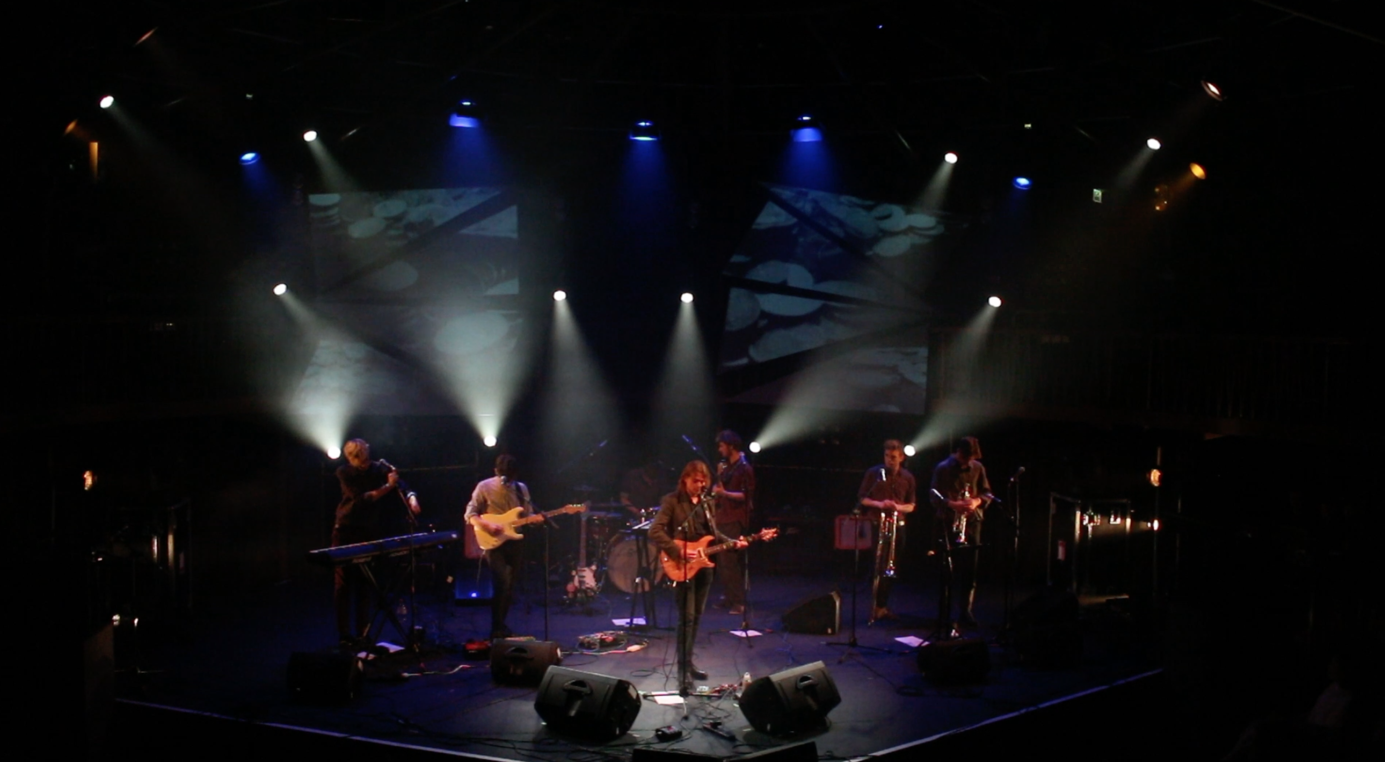 VJ Set Photograph of Atmosphere